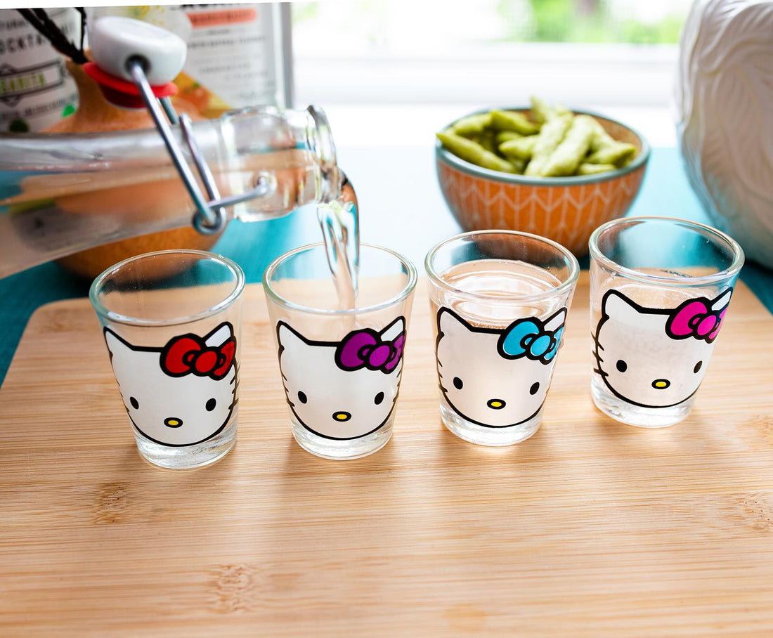 HELLO KITTY FACES AND BOWS 4PC. 1.5OZ. MINI GLASS SET