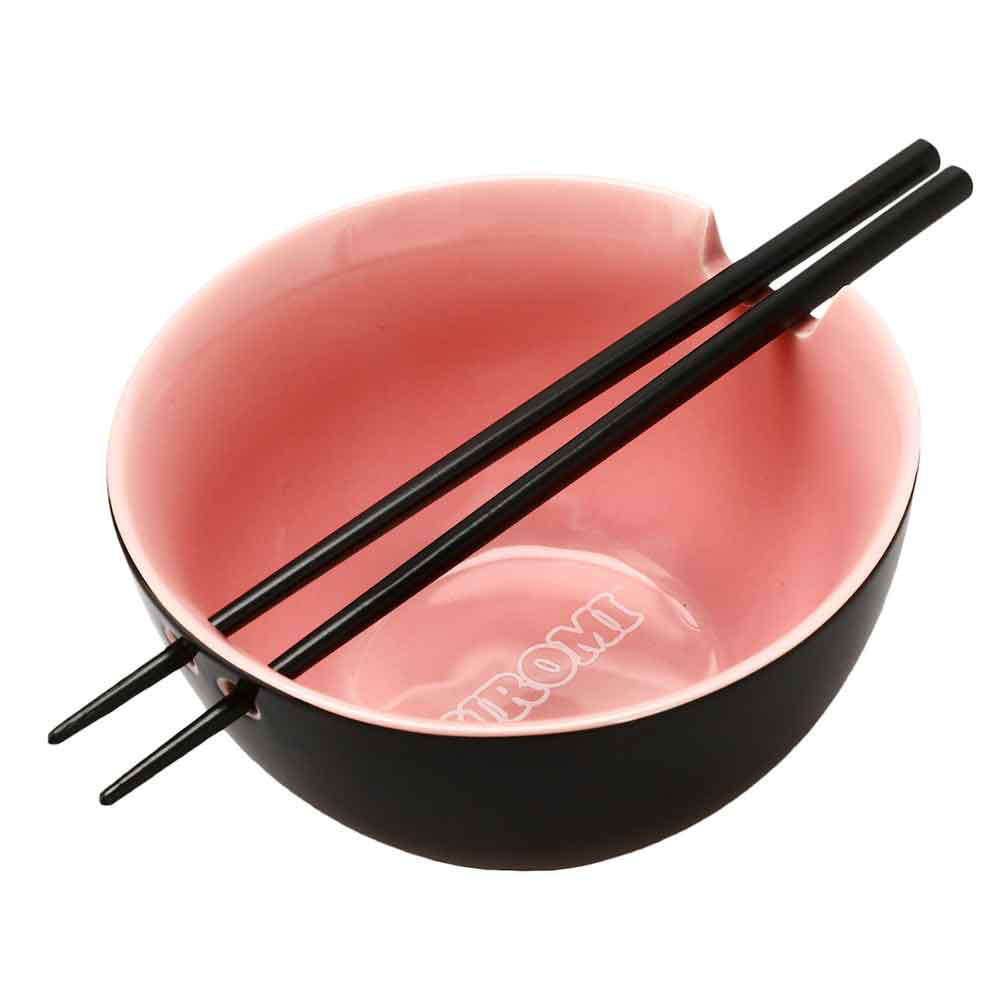 KUROMI CERAMIC RAMEN BOWL WITH CHOPSTICKS