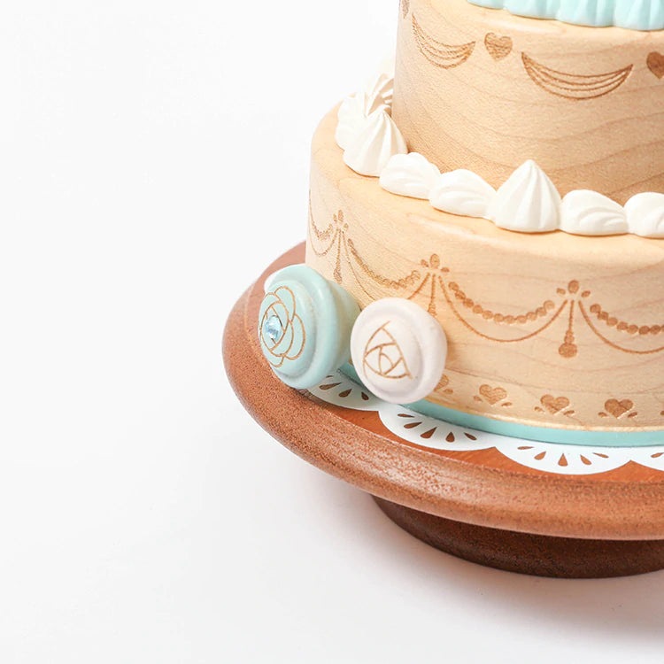 Couple Wedding Cake | Wooden Music Box