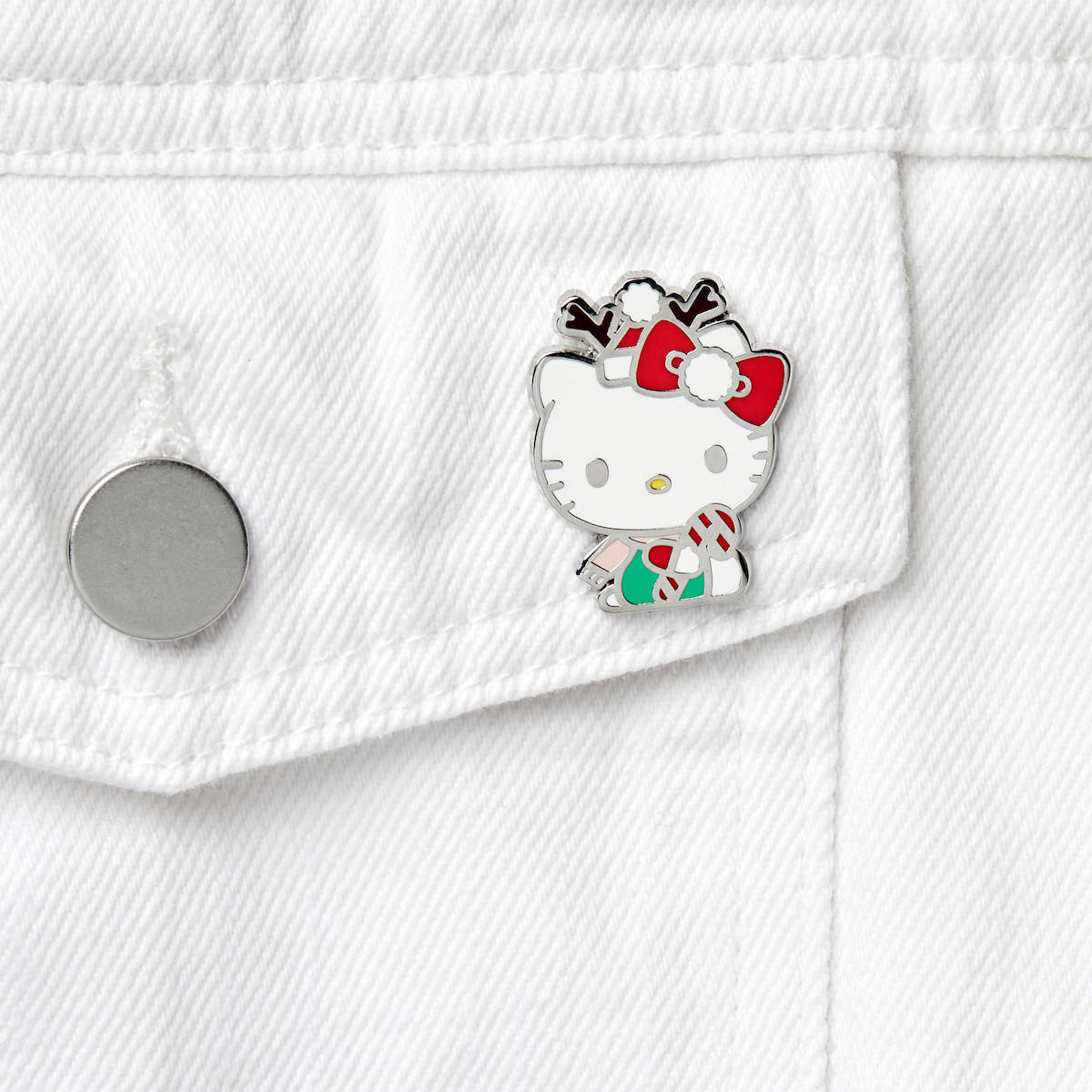 HELLO KITTY CANDY CANE TREAT ENAMEL PIN