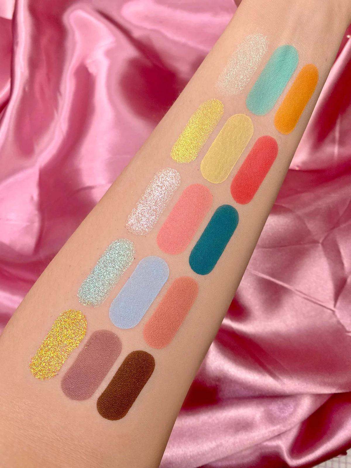 MANGA COLLECTION PRESSED PIGMENTS & SHADOWS - ADVENTURES OF RUDEKO